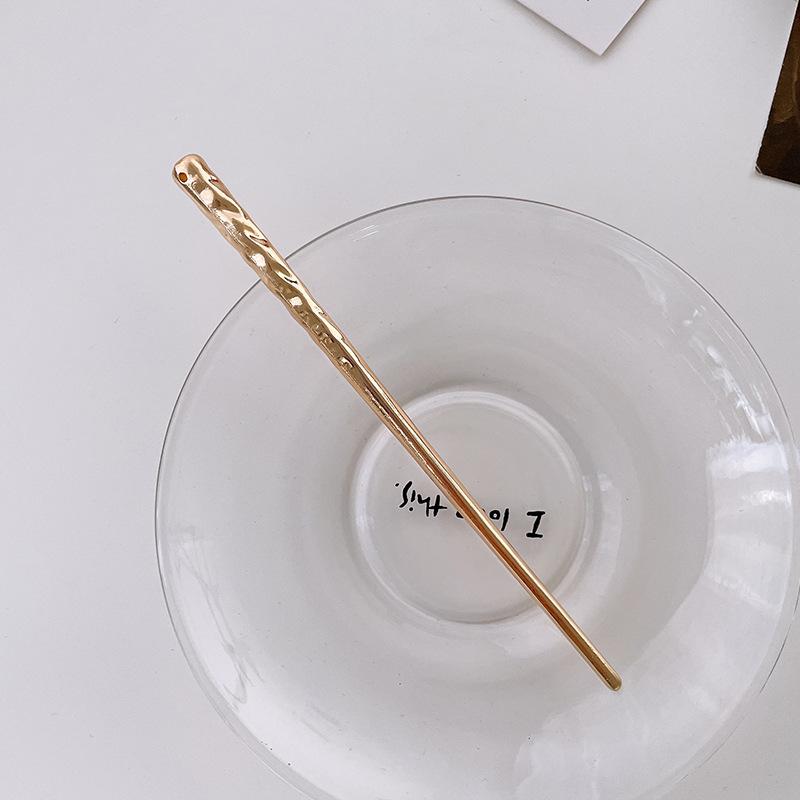 Japan Hair Stick Women Hair Clips Simple Metal Corrugated Non-slip Solid Color Hair Sticks Girls Hairclip Hair Accessories New