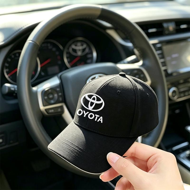 Car Logo Emblems Baseball Cap Outdoor Sports Sun Hat For Toyota Hilux Aygo Yaris Ractis Corolla Camry CHR Auris Tacoma Keychain