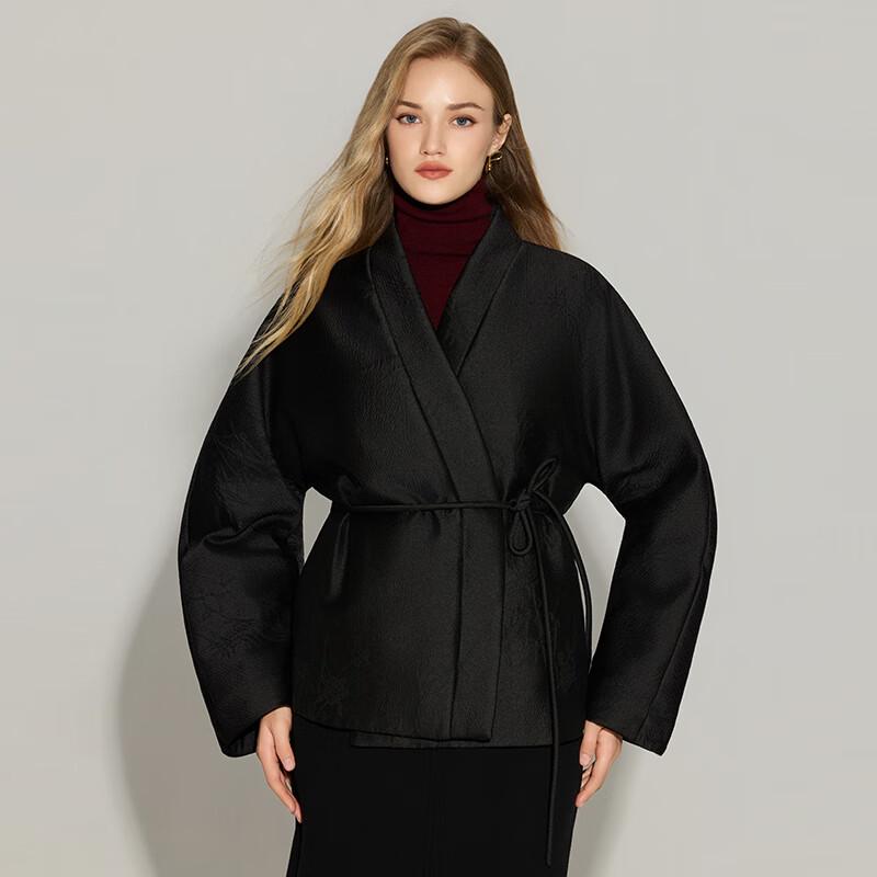 

Tatou New Chinese Style V-Neck Short Down Jacket M