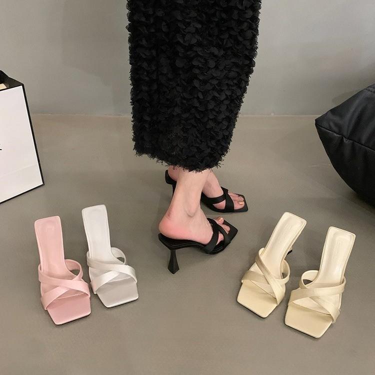 2025 Summer New Cross-strap Fashion Medium Heel Slippers Open-toed Square Heel French High-heeled Cool Slippers