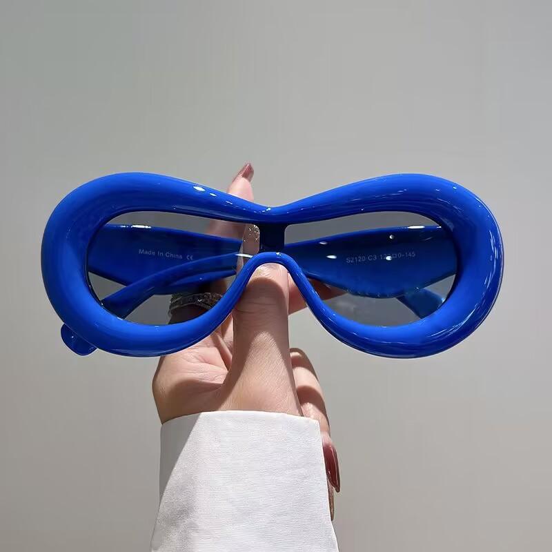 

Latest in Oval Sunglasses for Male Female Stylish Vintage Brand Designer Shades Eyewear Women Candy Color Goggle Sun Eyeglasses