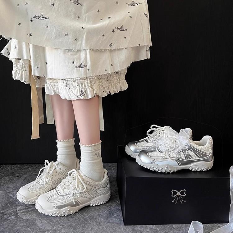 Versatile Forrest Gump Shoes Zhao Zhaoyi The Same Crescent Moon Ballet 2025 Spring and Summer Leisure Inner Height Increase Lace Training Shoes Women