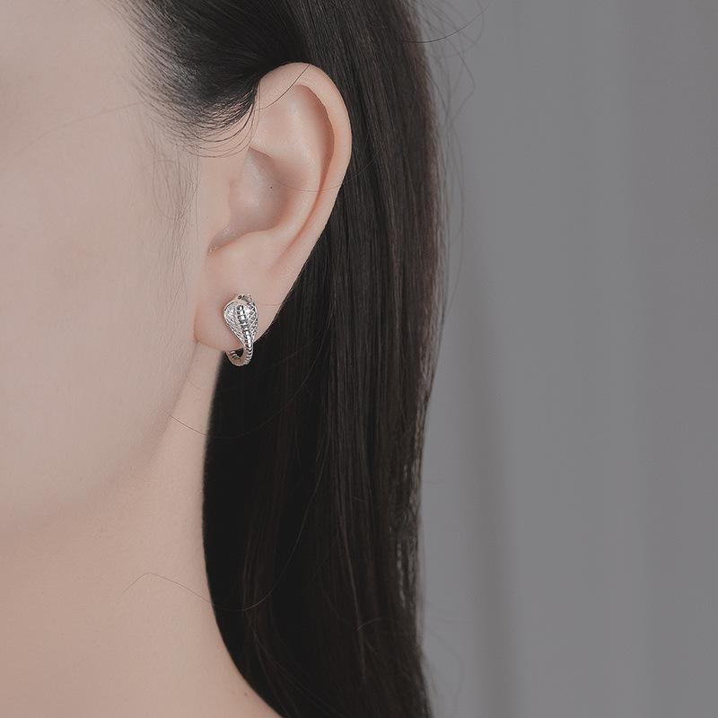High-end Cool Style Cobra Earrings  Snake Earrings Men's and Women's Gender-neutral Earrings