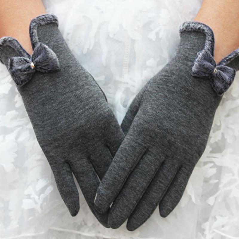 Elegant Touch Screen Ladies Gloves Knitted Gloves Warm Comfort Gloves