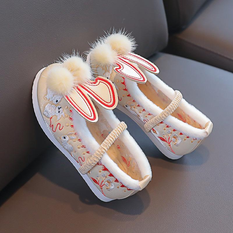 Girls Casual Shoes Kids Embroidered Rabbit Cloth Shoes Chinese Style Traditional Holiday Performance Warm Cotton Shoes Winter