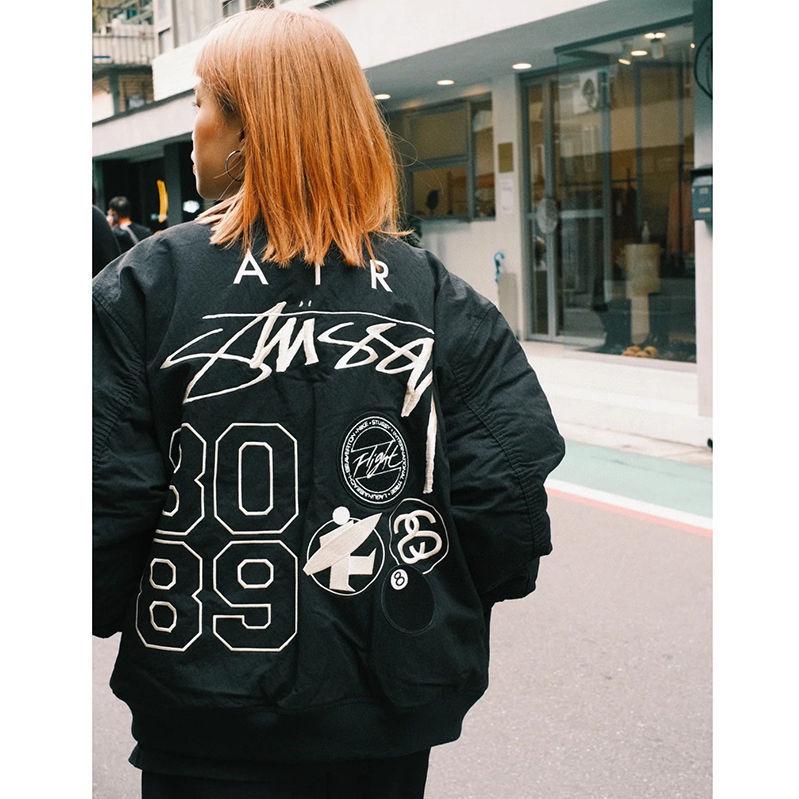 

Модна американська куртка-бомбер Stu 2024 FW, двостороння, з вишитим логотипом, для чоловіків і жінок - Колекція Весна/Осінь. XXL (170-200 lbs)