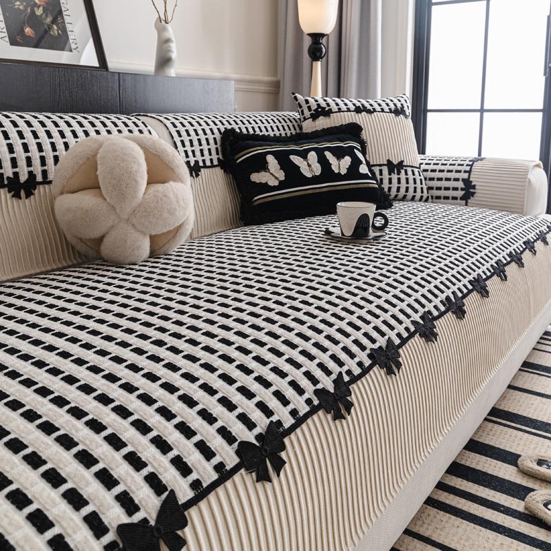 

Sofa Cover Non-Slip Bow Accessory Sofa Protector Soft Anti-Skid Living Room Patchwork Sofa Mats 70x70cm чорний