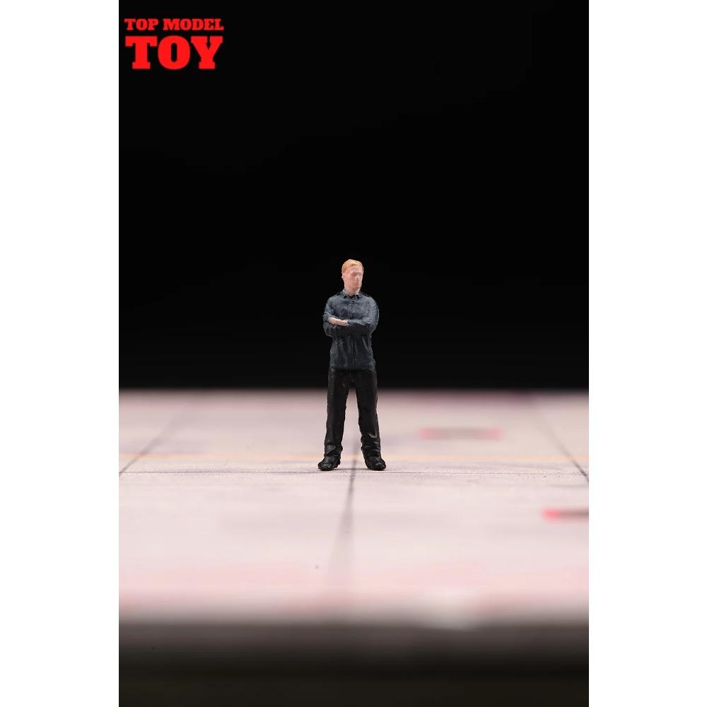 Painted Miniatures 1/64 Paul Walker Gal Gadot Vin Diesel Mini Scene Props Doll Figures Model Cars Vehicles Cars Toys Gift