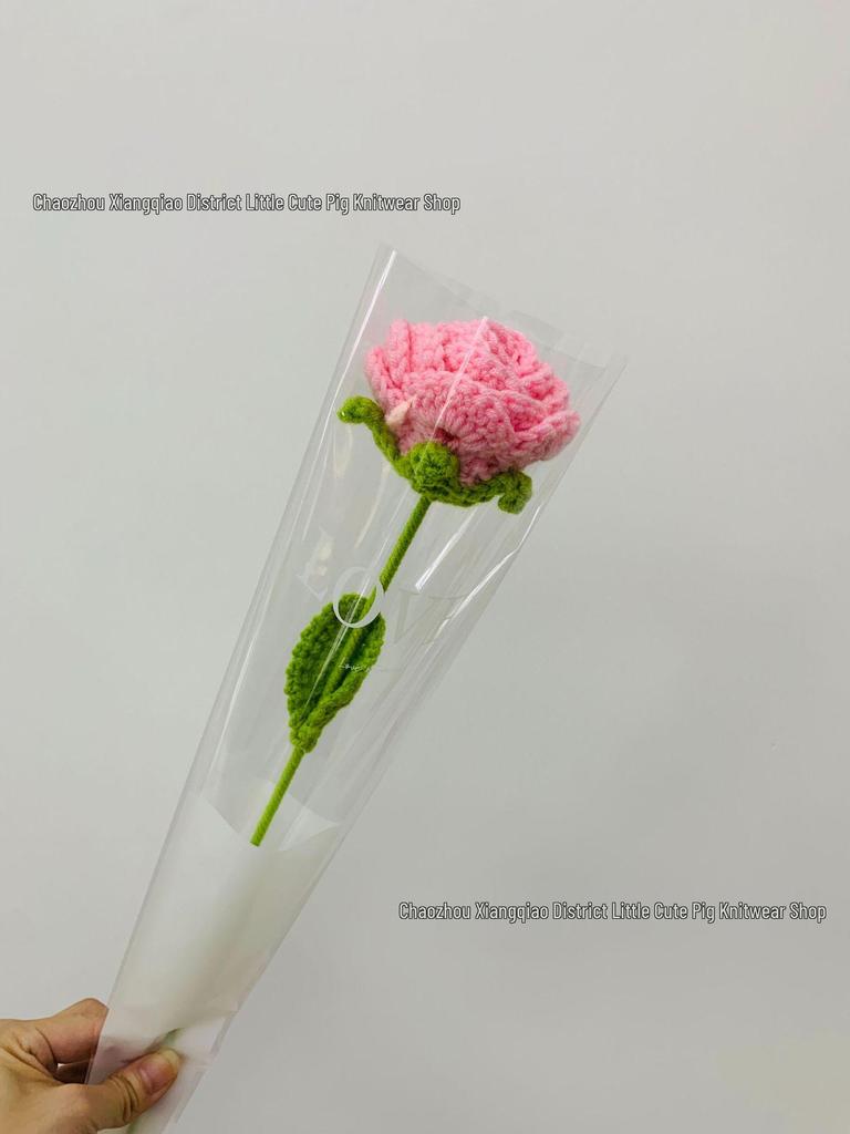 Hand-Knitted Gradient Rose Crochet Bouquet - Preserved Artificial Flowers Valentine's Gift