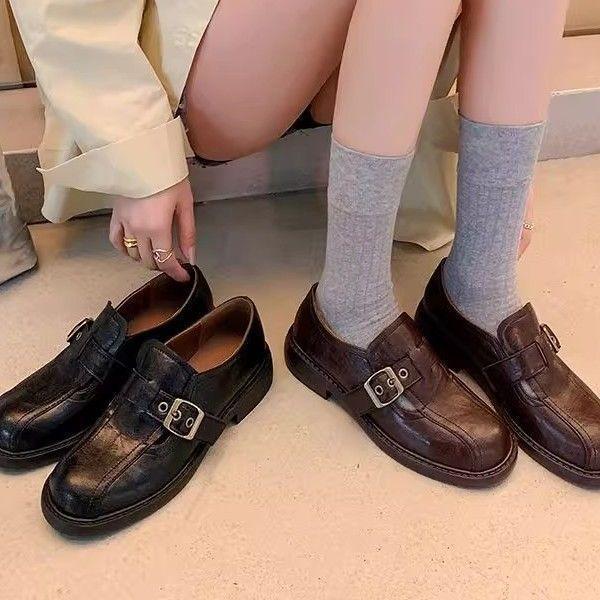 2025 New British Thick-heeled Loafers Women's Retro Versatile Commuter Belt Buckle Black Small Leather Shoes Single Shoes