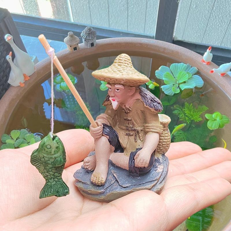 Fishing Old Man Resin Figure Statue Sitting Garden Aquarium Ornament Fisherman Scene Pool Micro-Landscape Bonsai Garden Craft