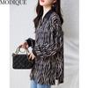MODIQUE Frühling Sommer Übergröße Neue Damen Lose Vintage Zebrastreifen Bluse Shirts Weibliche Chiffon Casual Übergröße Langarm V-Ausschnitt Top