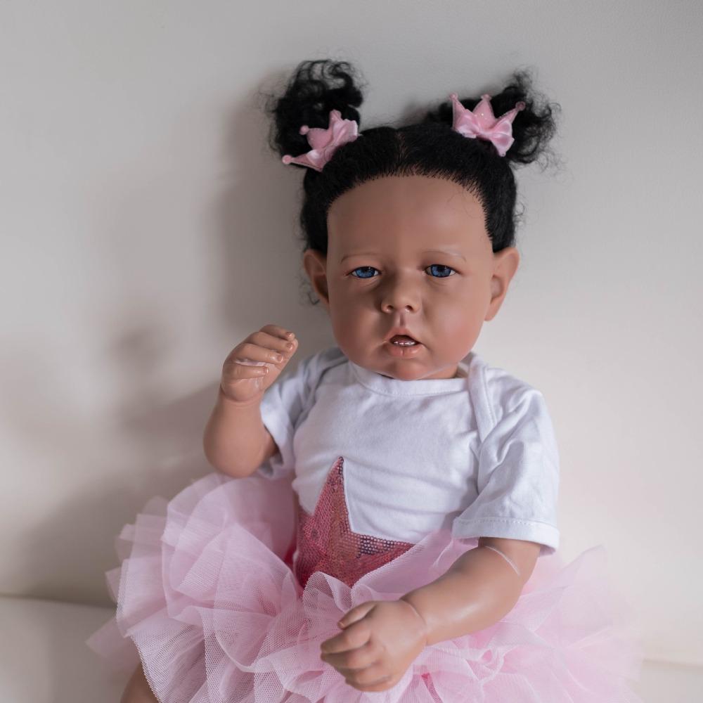 20'' 50 Cm Reborn Girl Baby Dolls Liam with Dark Skin Soft Cloth Body Simulation Dolls Handmade Rooted Curly Hair Lifelike Rebirth Doll Kids Xmas Gift