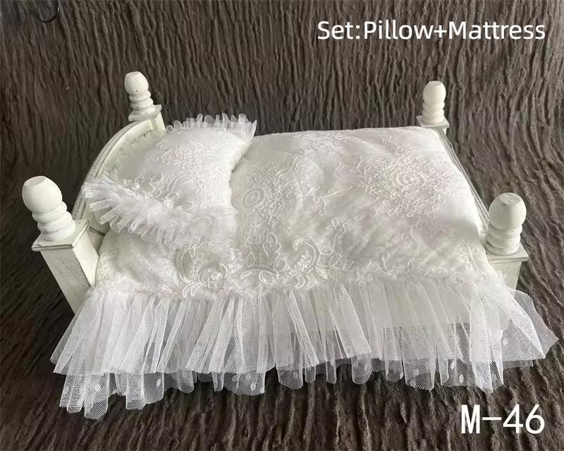 Newborn Lace Photography Mat with Posing Pillow Baby Mini Mattress for Photo Shooting Infant Photo Props
