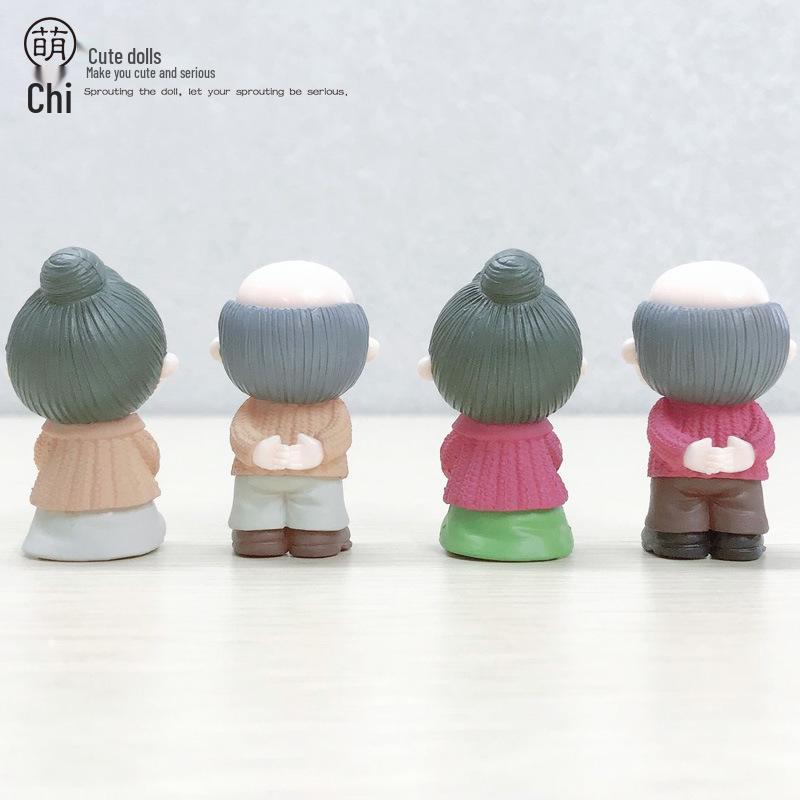 Succulent Bonsai Cake Decor: Grandparents Couple PVC Figurines for Micro Landscape