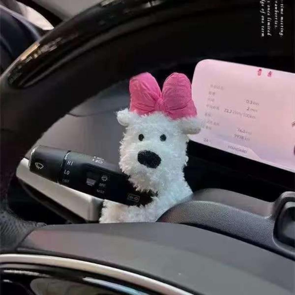 Car Dashboard Decorative Plush West Highland White Terrier Dog Figurine with Bowknot Design for Gear Shift and Center Console Interior Accessory
