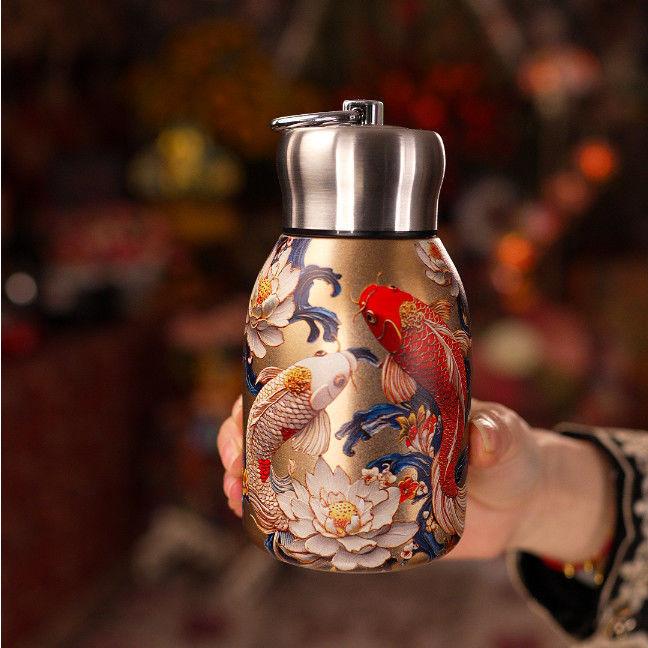 Påfågelmönster Vakuummugg Rostfritt Stål Vintage Blomma Termisk Vattenflaska 300ml Dubbellagers Isolering Glas Tekanna med Läcksäkert Lock