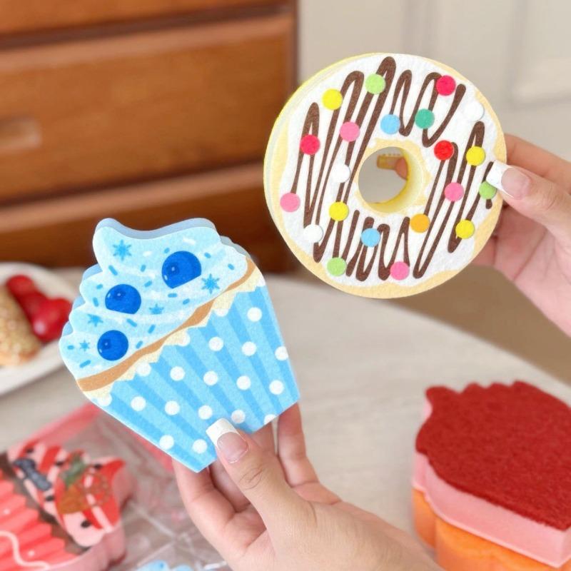Donut-Shaped Dishwashing Sponges Produce Rich Foam, Are Soft And Delicate, Highly Absorbent, And Quickly Drain Water. 4pcs Per Pack, Easy to Clean