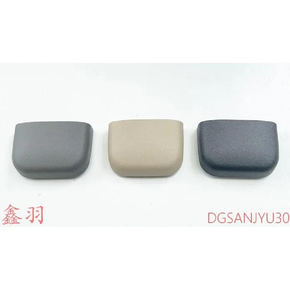 PAJERO3 4 V70WV60V90V80W COVER,FROPNT SEAT ANCHOR Original