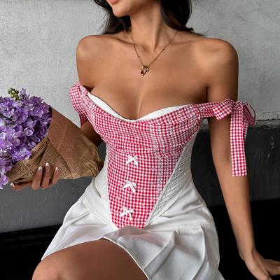 Korzety, módní a elegantní dámské oblečení
