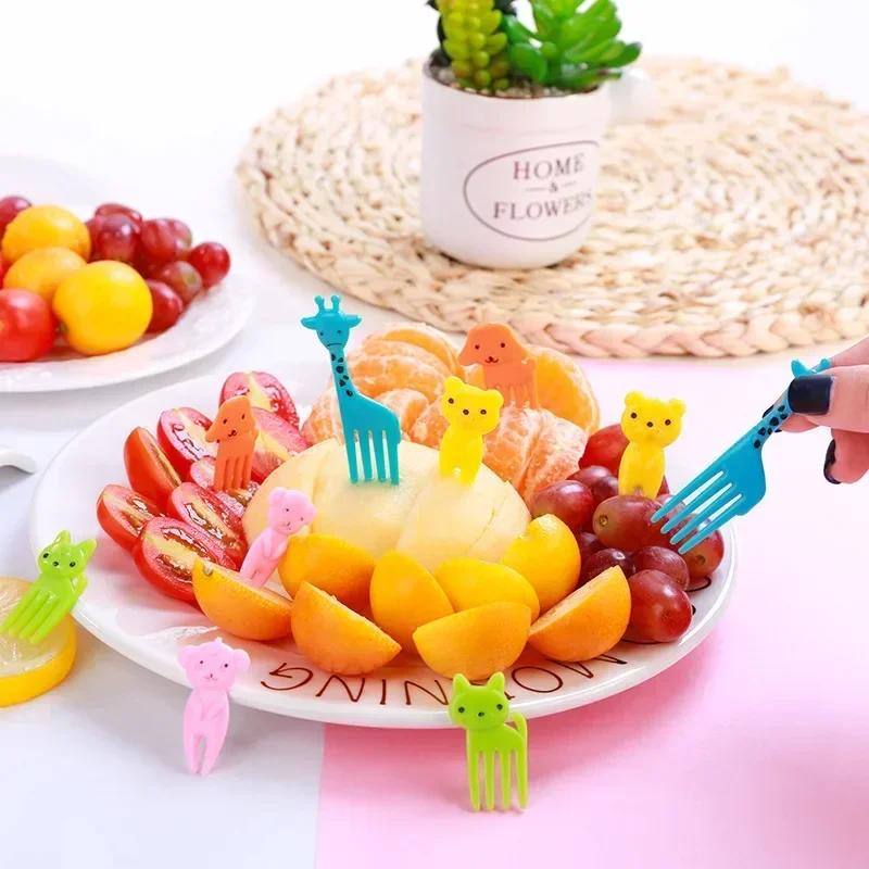 Hayvan Mama Çubukları Çocuklar İçin Mini Çatal Sevimli Meyve Çatalı Bento Kutusu Bento Aksesuarları Yiyecek Süsleme Çatalı Çocuklar İçin Yiyecek Çubukları
