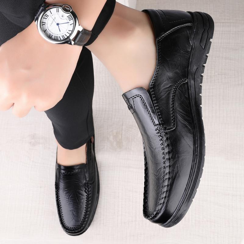 Fashion Handmade Mens Stylish Loafers Classic Men Shoes for Wedding High Quality Mens Slip on Flats Genuine Leather Mens Casual Shoes