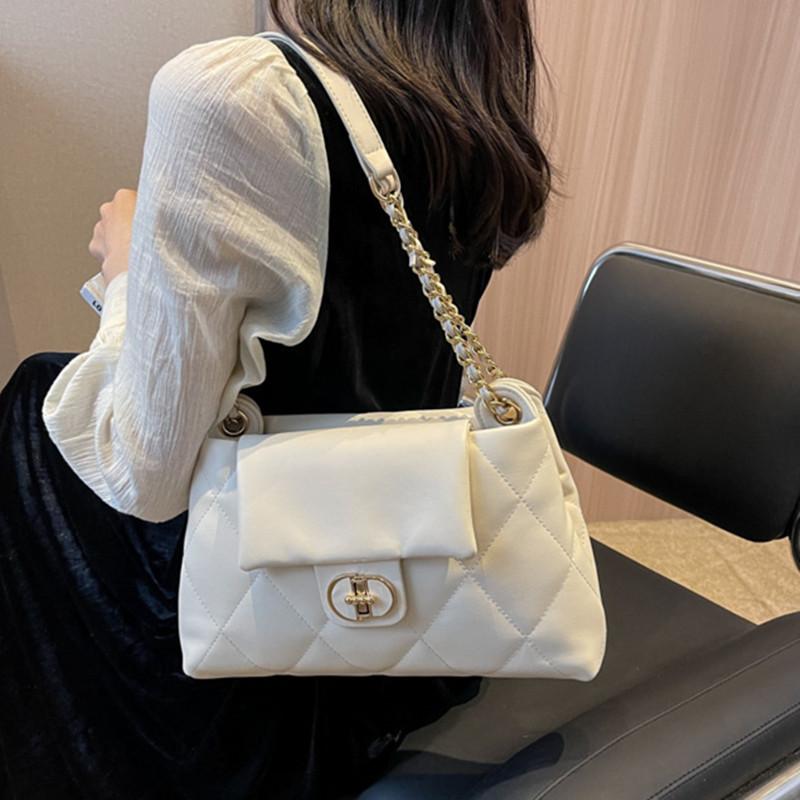 New popular small bag women's spring and autumn diamond chain temperament versatile underarm shoulder bag