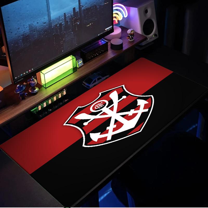 FLAMENGO Shield Emblem mouse pad, rubber base, esports desk mat, mouse pad for gamers and office use, gaming desk , easy to clean mat