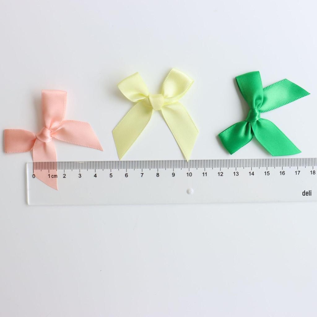 In Stock 1.5CM Wide Hand-Tied Ribbon Bow for Gift Box Decoration