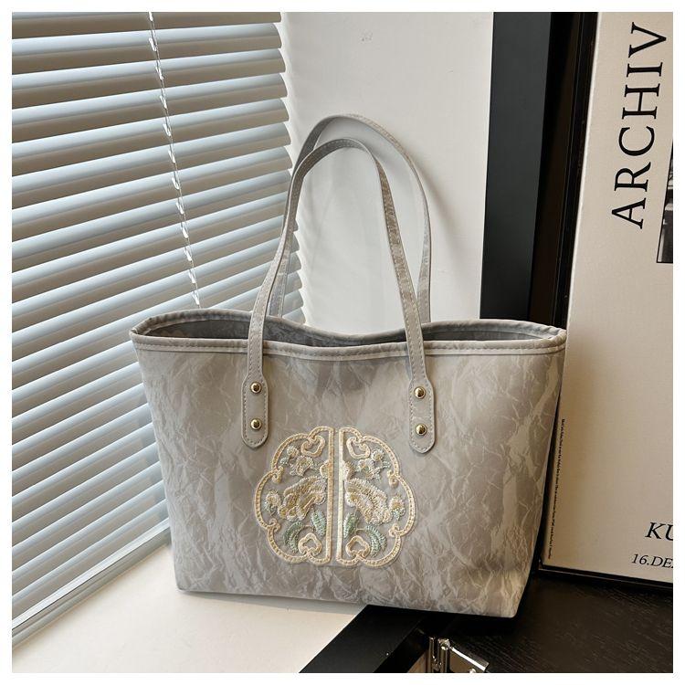 Large Capacity Bag Summer Style Fashionable Embroidered Handbag Shoulder Bag Underarm Bag Versatile Tote Bag