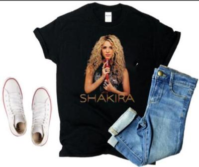 Shakira Singer Men T-shirt Black Unisex All Size Gift Fan Unisex T-Shirt