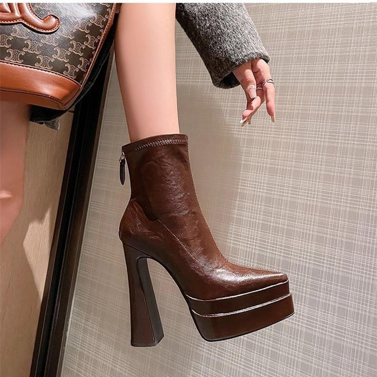 Superhochhackige elastische Stiefel für Damen Herbst und Winter 2025 neu spitz zulaufend dickabsätzig dicksohlig Mode-Stiefel wasserdichte Plateausohle Hass Himmel hoch