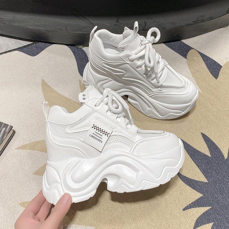 

Spring Festival new thick-soled muffin bottom non-slip shallow mouth lace-up women s Internet celebrities ins super fire little white shoes inner he 34 белый