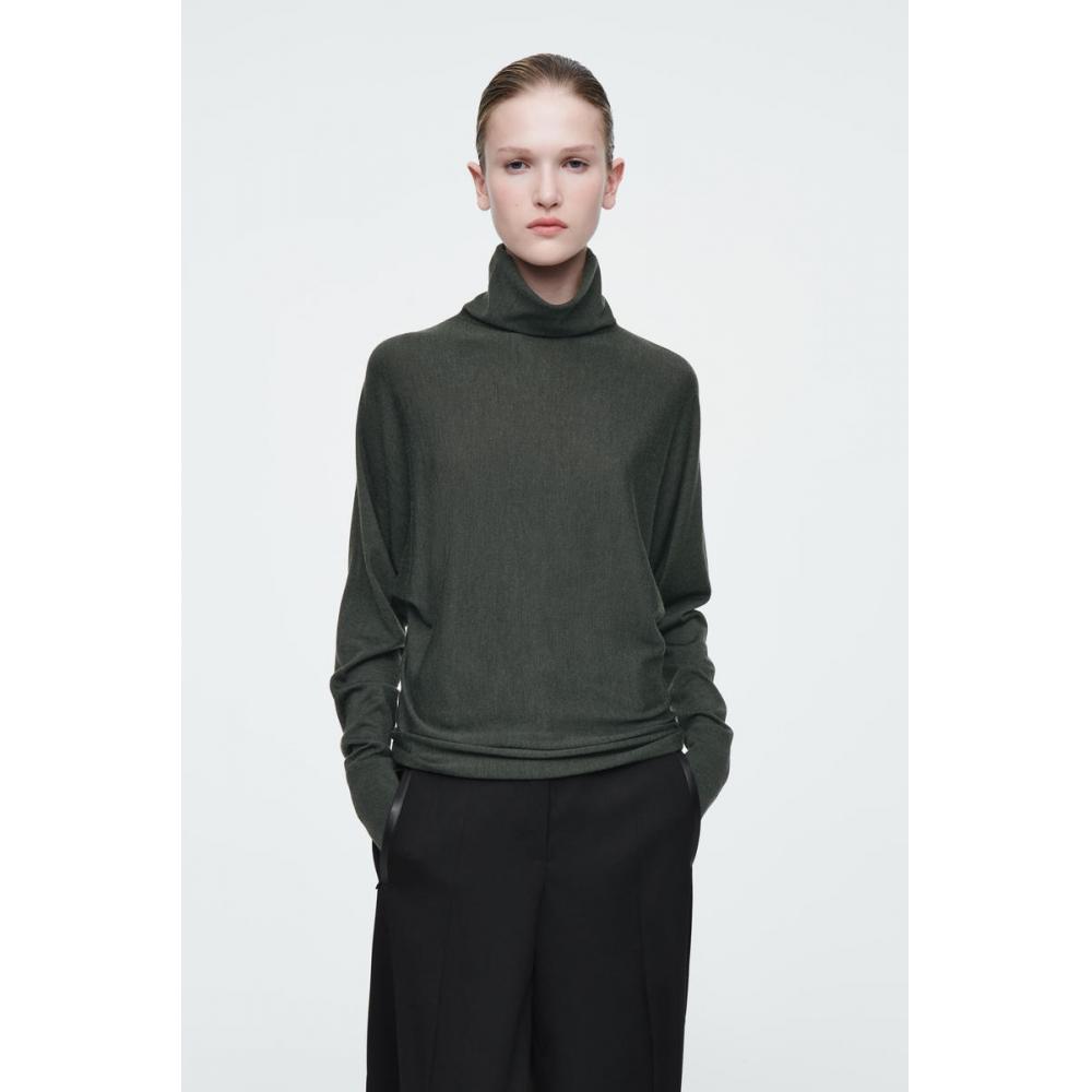

Cos Japan Funnel Neck Merino Wool Sweater forest green/XS
