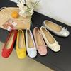 New Women's Shoes with Light Color Contrast Soft Bottom Flat Bow Sole Shoes Boat Shoe Elegant Round Toe Female Footwear 2025