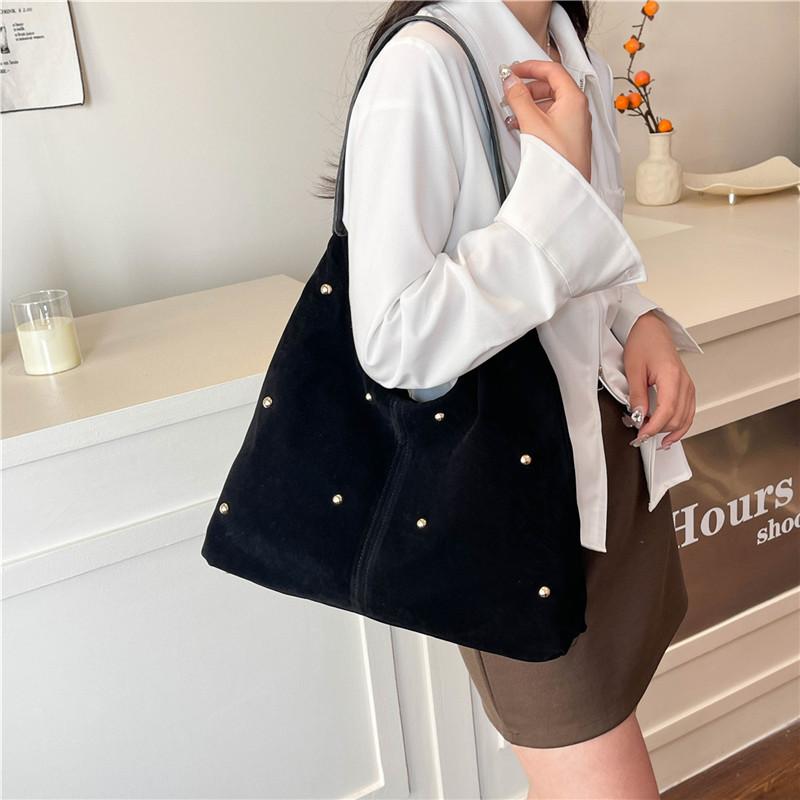 Simple Thread Design Women Faux Suede Shoulder Bags Rivet Large Capacity Ladies Handbags Commuter Female Underarm Tote Bag