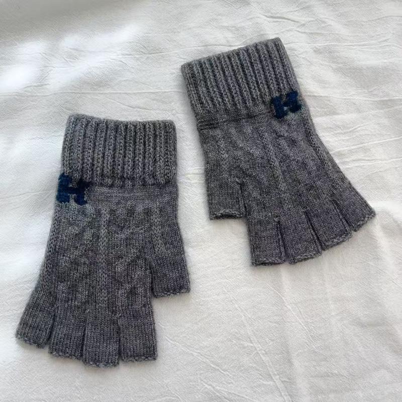 

Вязаные перчатки зимние мужские алфавит пятипалые парные велосипедные бархатные студенческие утолщенные теплые ретро женские One size