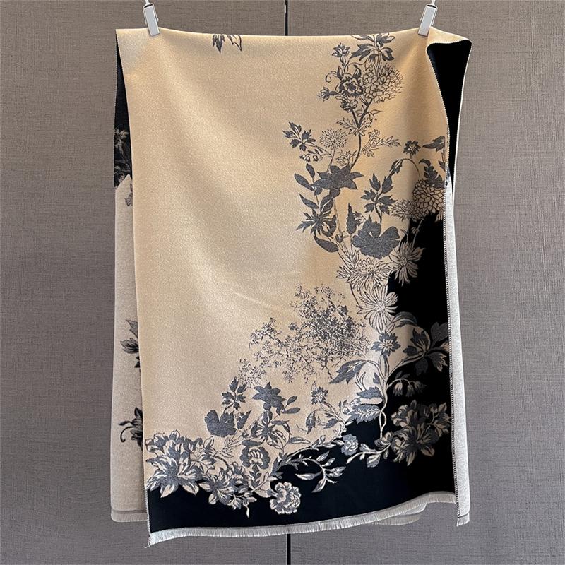 Designer Winter Warm Cashmere Scarves Women Floral Print Thicken Pashmina Shawl Elegant Lady Wool Poncho Windproof Pareo