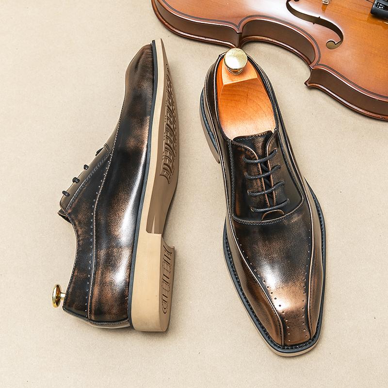 Fashion Formal Business Leather Flats Elegantes Mens Oxford Shoes Wedding Party Dress Shoes New Fashion Pointed Office Male Brogue Shoes