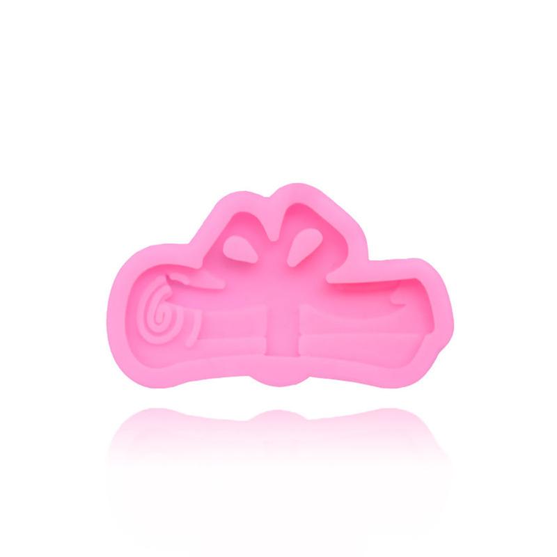 Silikónová forma maturitná čiapka Certifikát Modelovanie Fondantových foriem pre blahoželanie Grad Gratulujeme