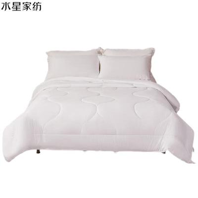 Mercury Antibacterial All-Season Seven-Hole Fiber Quilt