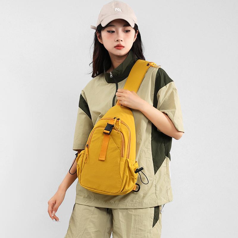 Chest Bag Women's Multifunctional Shoulder Crossbody Bag Lightweight Water-repellent Nylon Bag