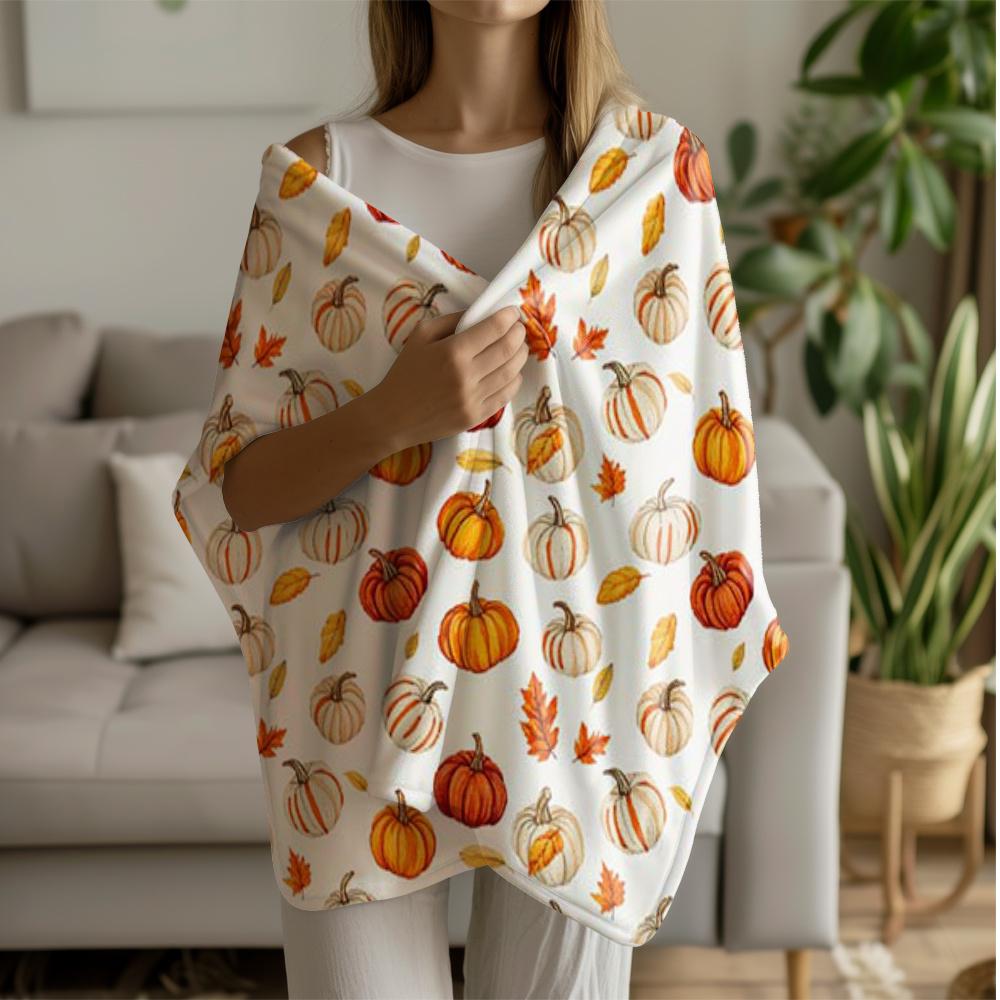 1pc All-Season Pumpkin & Leaf Print Flannel Blanket - Cozy Fleece Throw with Creamy Base, Perfect for Thanksgiving, Fall Decor,