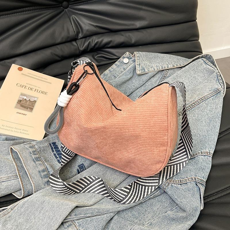 Fashion Versatile Commuter Women's Bag Large Capacity Messenger Bag Corduroy Simple Casual Shoulder Bag Commuter Bag