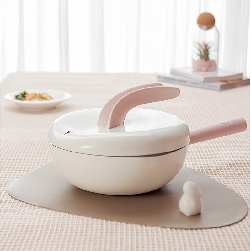 Snow Rabbit 24cm Non-stick Iron Pot