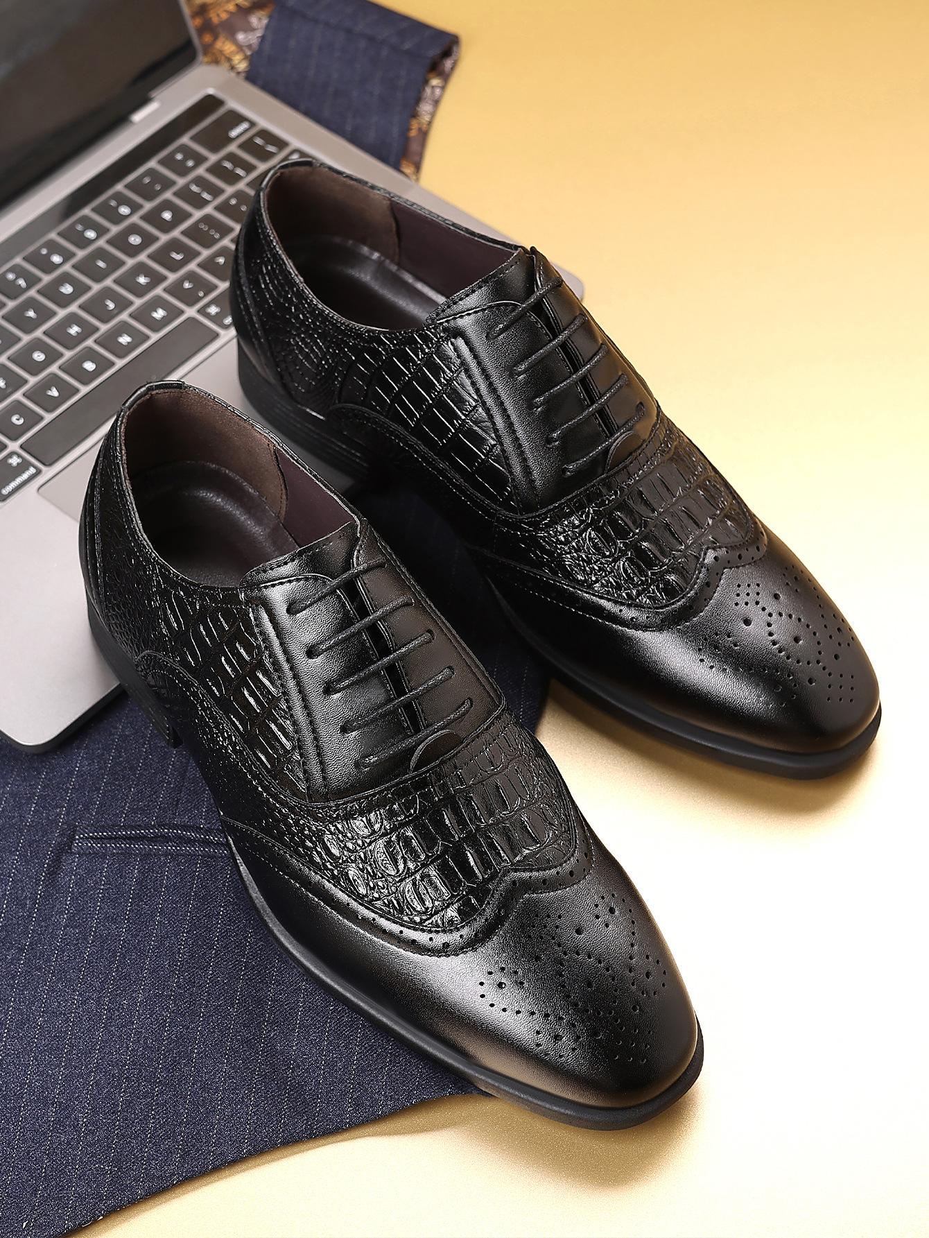 

3066 Brock embossed Oxford shoes men s square head leather shoes men s, crocodile pattern two-color craftsmanship, fast delivery 39 чёрный