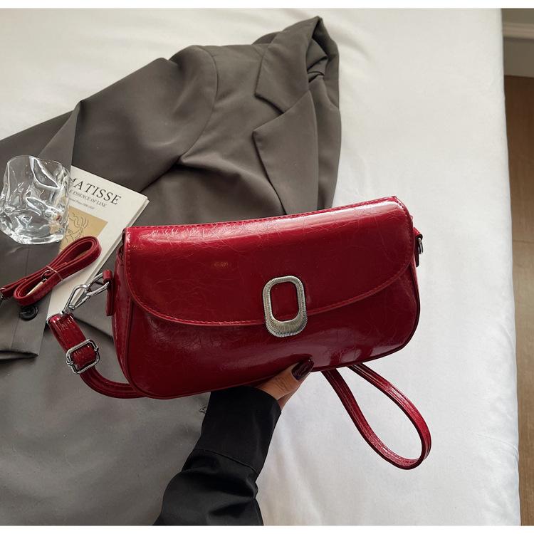 

Small bag 2025 new women s bag simple and versatile shoulder bag fashionable crossbody bag casual Korean version of exquisite small square bag бордовый