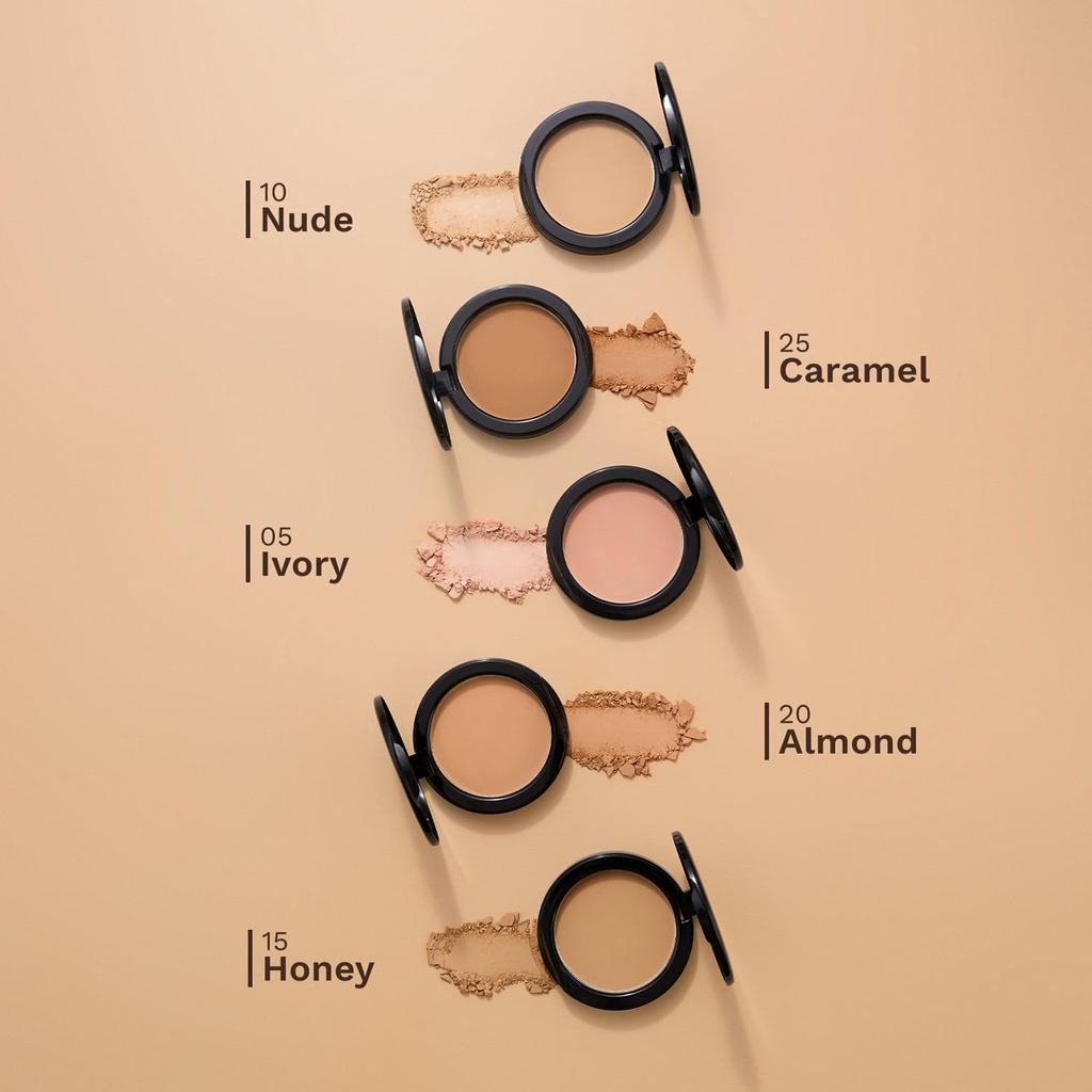 Pilgrim Honey-15 Matte Finish Compact Powder SPF 25 Oil Control Medium Coverage Radiant Look 7 g Long Wear Face Makeup