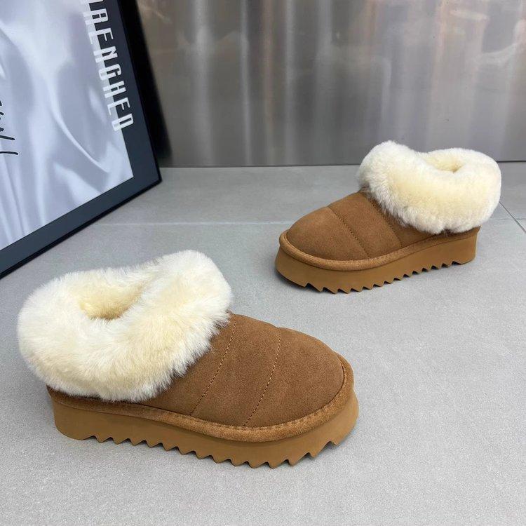

2025 autumn and winter new caterpillar European station integrated snow boots women thickened heightening warm lazy cotton shoes 40 верблюд