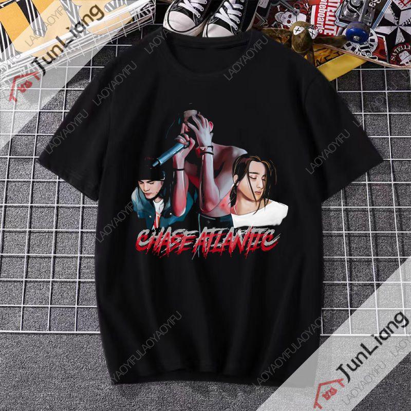 Band CHASE ATLANTIC Tour 2025 Tshirt Summer Shortsleeved Mens Tshirt The hiphop rock and gothic style clothing of the fans